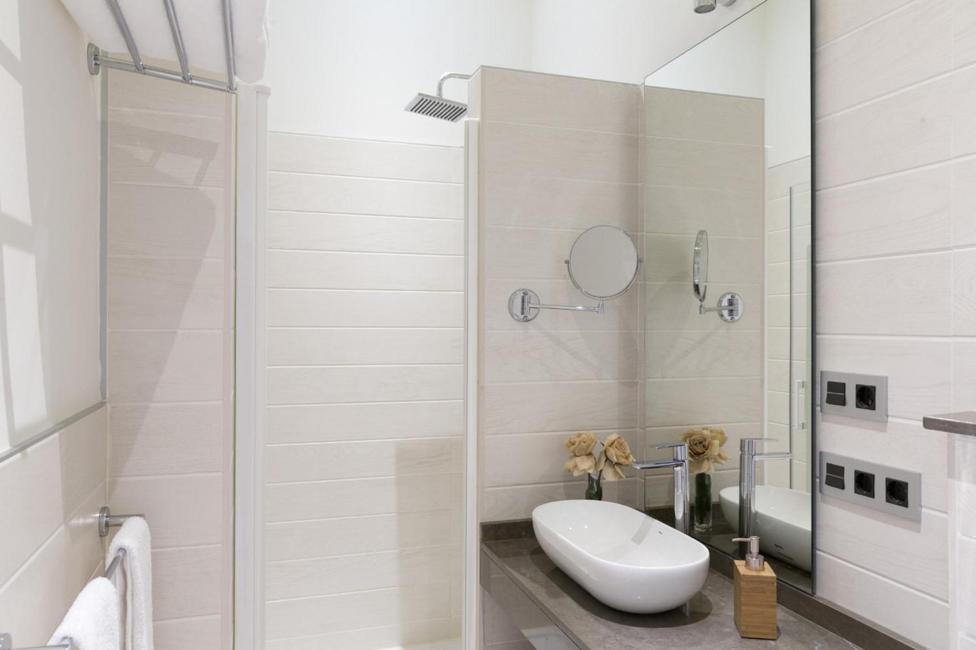 Welldone Cathedral Apartment Seville
